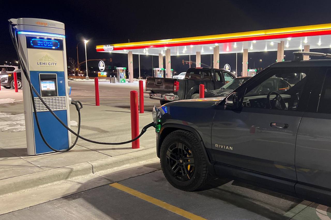 Lehi City Utah Power Department worked with LilyPad EV to install Level 3 DC Fast Chargers